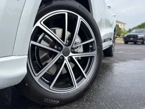 More photos of 2026 Audi Q5 Premium Plus at Audi North Austin, TX