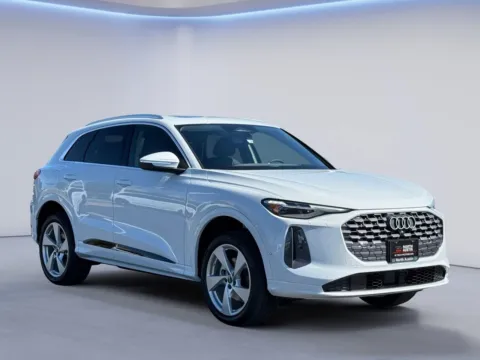 More photos of 2026 Audi Q5 Premium Plus at Audi North Austin, TX