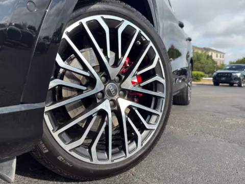 More photos of 2025 Audi SQ5 Premium Plus at Audi North Austin, TX