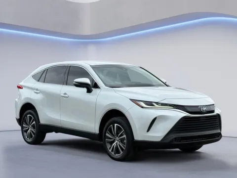 More photos of 2023 Toyota Venza LE at Audi North Austin, TX