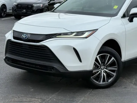 Photos of 2023 Toyota Venza LE for sale in Austin, TX at Audi North Austin