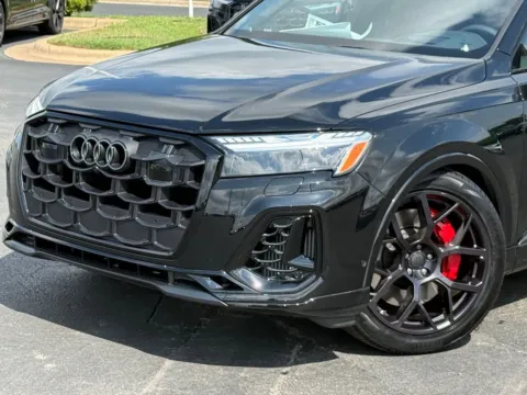 Photos of 2026 Audi SQ7 Prestige for sale in Austin, TX at Audi North Austin