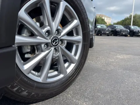 More photos of 2023 Mazda CX-5 2.5 S Preferred Package at Audi North Austin, TX