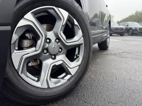 More photos of 2019 Honda CR-V EX at Audi North Austin, TX