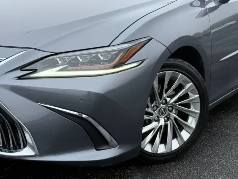 Another view of 2020 Lexus ES 350 Ultra Luxury for sale in Austin, TX at Audi North Austin