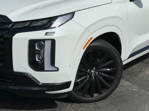 Another view of 2024 Hyundai Palisade Calligraphy Night Edition for sale in Austin, TX at Audi North Austin