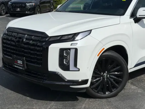 Photos of 2024 Hyundai Palisade Calligraphy Night Edition for sale in Austin, TX at Audi North Austin