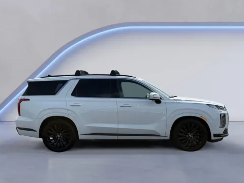 More photos of 2024 Hyundai Palisade Calligraphy Night Edition at Audi North Austin, TX