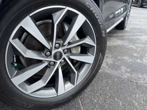 More photos of 2023 Audi Q5 S line Premium at Audi North Austin, TX