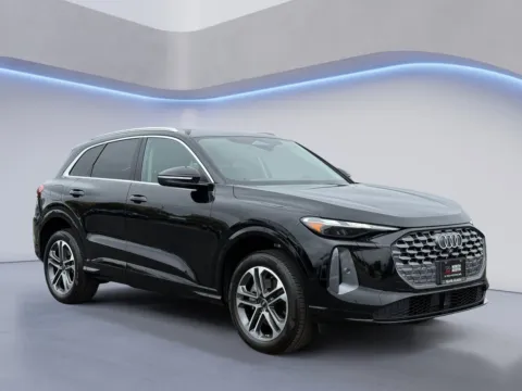 More photos of 2025 Audi Q5 Premium at Audi North Austin, TX