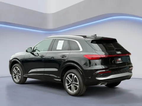 More photos of 2025 Audi Q5 Premium at Audi North Austin, TX
