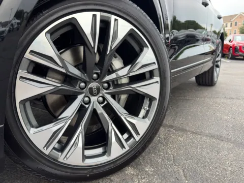 More photos of 2026 Audi Q8 Premium Plus at Audi North Austin, TX