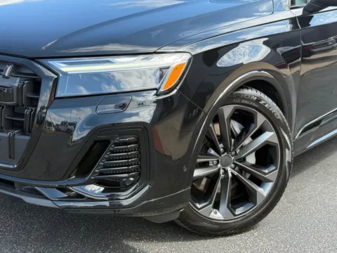 More photos of 2026 Audi Q7 Premium Plus at Audi North Austin, TX