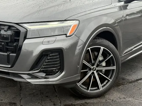 More photos of 2026 Audi Q7 Premium Plus at Audi North Austin, TX
