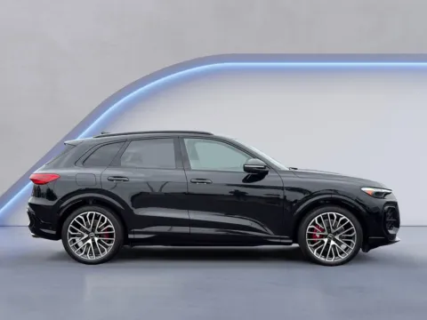 More photos of 2025 Audi SQ5 Premium Plus at Audi North Austin, TX