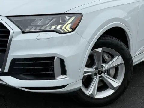 More photos of 2023 Audi Q7 Premium at Audi North Austin, TX