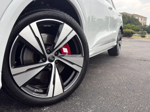 More photos of 2026 Audi SQ5 Prestige at Audi North Austin, TX