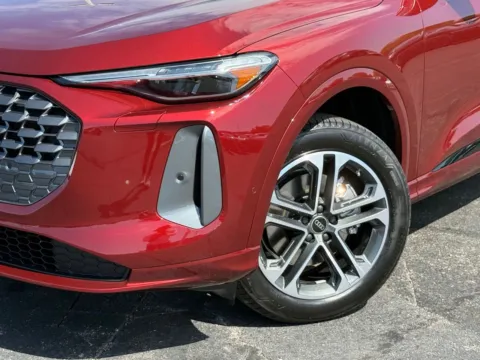 More photos of 2026 Audi Q5 Premium Plus at Audi North Austin, TX