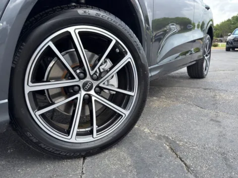 More photos of 2026 Audi Q5 Premium Plus at Audi North Austin, TX