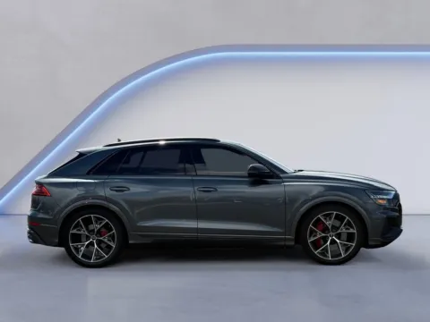 More photos of 2022 Audi SQ8 Prestige at Audi North Austin, TX