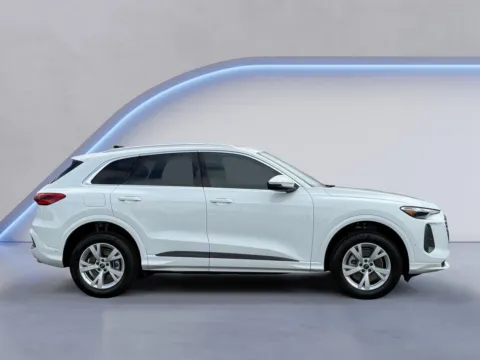 More photos of 2026 Audi Q5 Premium at Audi North Austin, TX