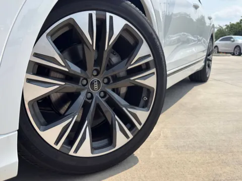 More photos of 2026 Audi Q8 Prestige at Audi North Austin, TX