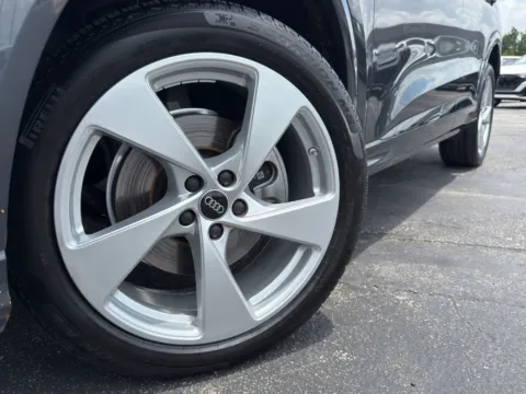 More photos of 2025 Audi Q5 Premium Plus at Audi North Austin, TX