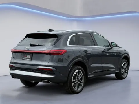 More photos of 2025 Audi Q5 Premium at Audi North Austin, TX