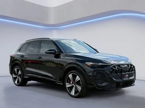 More photos of 2026 Audi SQ5 Prestige at Audi North Austin, TX