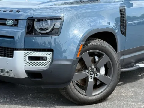 Photos of 2023 Land Rover Defender SE for sale in Austin, TX at Audi North Austin
