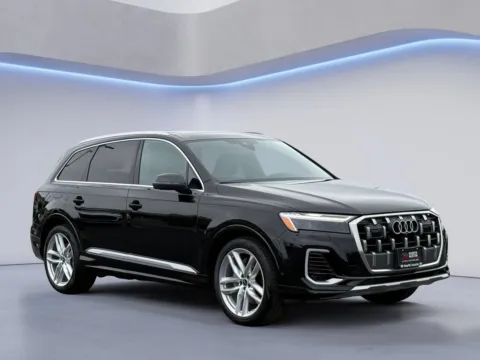 Another view of 2025 Audi Q7 Premium Plus for sale in Austin, TX at Audi North Austin
