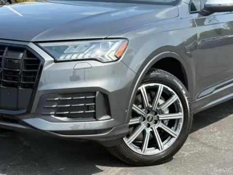 More photos of 2023 Audi Q7 Premium Plus at Audi North Austin, TX