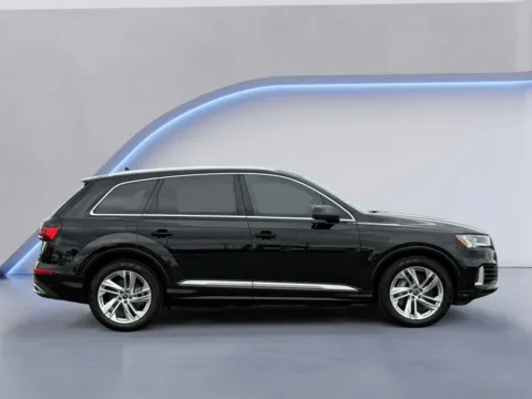 More photos of 2023 Audi Q7 Prestige at Audi North Austin, TX