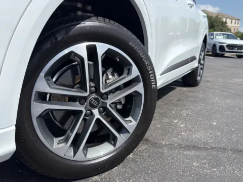 More photos of 2025 Audi Q5 Sportback Premium Plus at Audi North Austin, TX