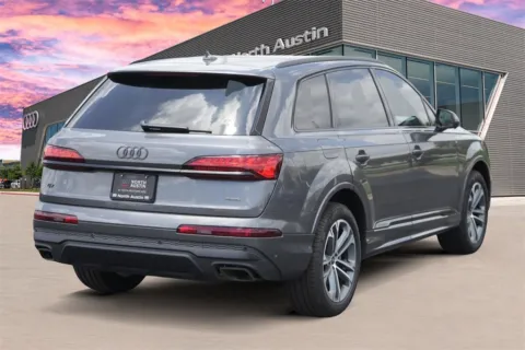 More photos of 2025 Audi Q7 Premium at Audi North Austin, TX