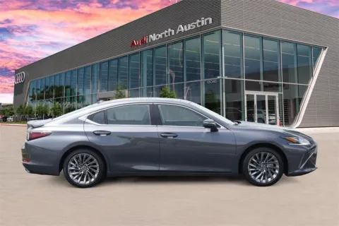 More photos of 2025 Lexus ES 350 Ultra Luxury at Audi North Austin, TX