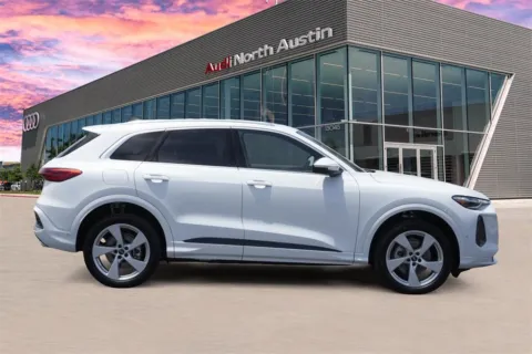 More photos of 2025 Audi Q5 Premium Plus at Audi North Austin, TX