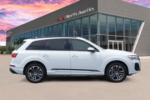 More photos of 2025 Audi Q7 Premium Plus at Audi North Austin, TX