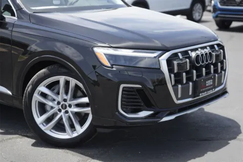 Another view of 2025 Audi Q7 Premium Plus for sale in Austin, TX at Audi North Austin