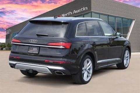 More photos of 2025 Audi Q7 Premium Plus at Audi North Austin, TX