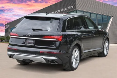 More photos of 2025 Audi Q7 Premium Plus at Audi North Austin, TX
