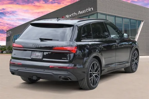 More photos of 2025 Audi Q7 Prestige at Audi North Austin, TX