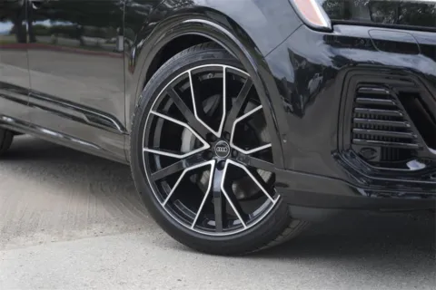Photos of 2025 Audi Q7 Prestige for sale in Austin, TX at Audi North Austin