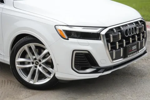 Another view of 2025 Audi Q7 Premium Plus for sale in Austin, TX at Audi North Austin
