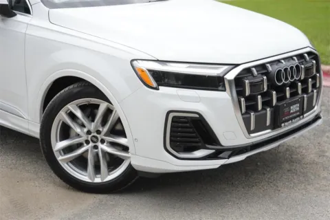 Another view of 2025 Audi Q7 Premium Plus for sale in Austin, TX at Audi North Austin