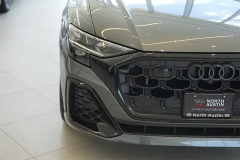 More photos of 2025 Audi SQ8 Prestige at Audi North Austin, TX
