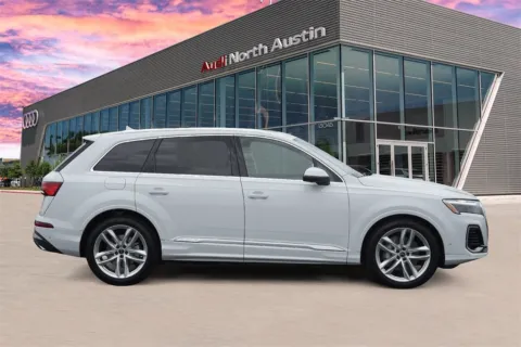 More photos of 2025 Audi Q7 Premium Plus at Audi North Austin, TX