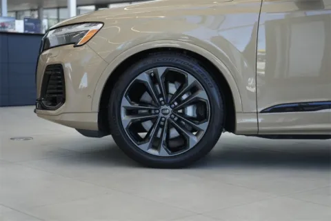Photos of 2025 Audi Q7 Prestige for sale in Austin, TX at Audi North Austin