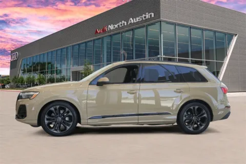 More photos of 2025 Audi Q7 Prestige at Audi North Austin, TX