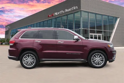 More photos of 2017 Jeep Grand Cherokee Summit at Audi North Austin, TX